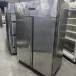 Dik Tip Çift Kapılı Buzdolabı 135x85x203